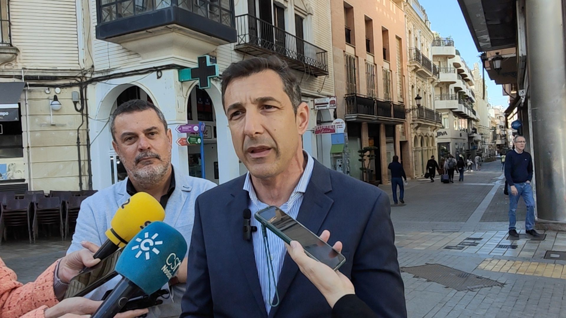 El PSOE pide a la Junta de Andalucía un “cambio integral y estratégico” de su política sanitaria en Huelva porque “no caben más parches”