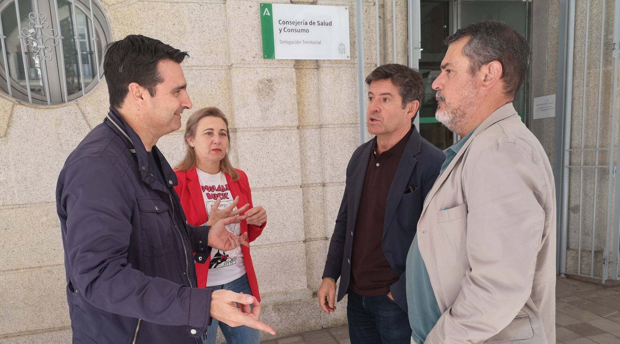 El PSOE critica que la Junta «esté maltratando a los ciudadanos» al «esquilmar la sanidad pública de Huelva»