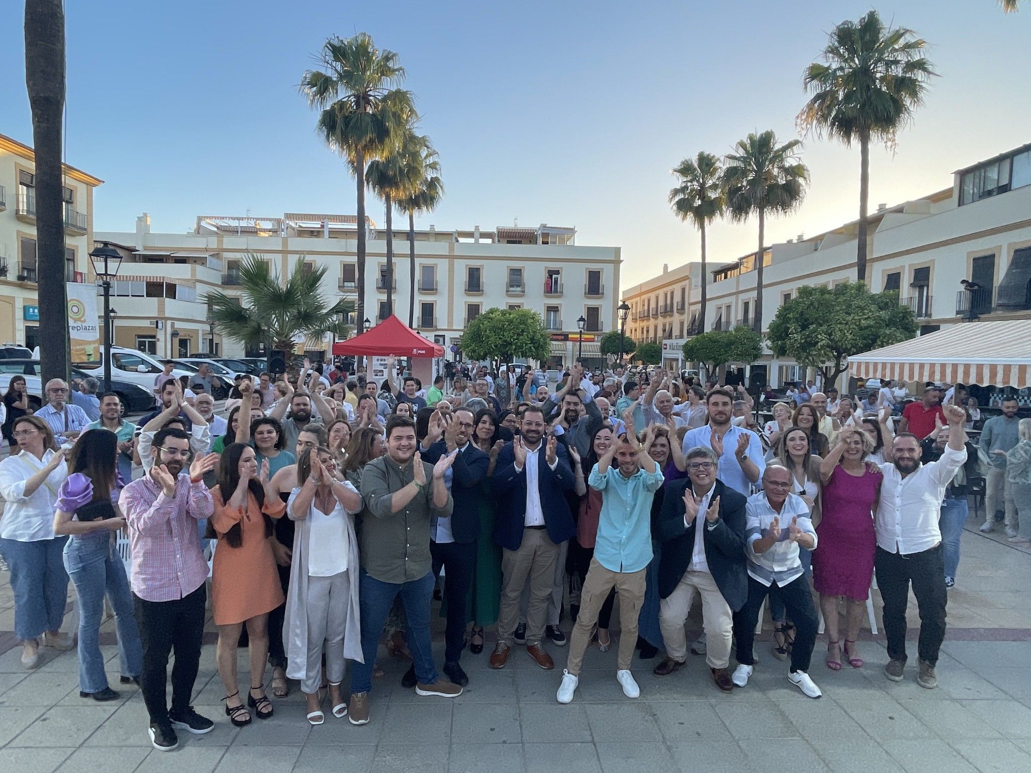 Cambiemos para avanzar, el lema con el que el PSOE quiere recuperar la Alcaldía en La Palma del Condado, un municipio que se ha quedado anclado
