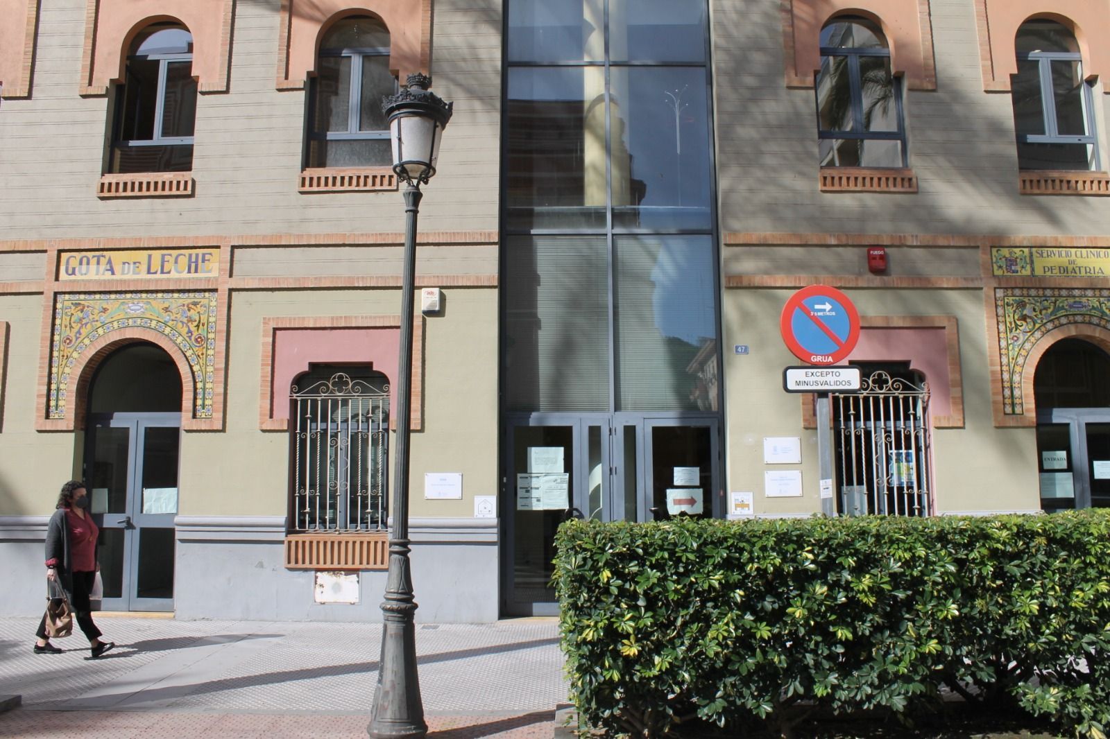 Seis trabajadoras sociales del Ayuntamiento de Huelva se van a la calle tras finalizar sus contratos