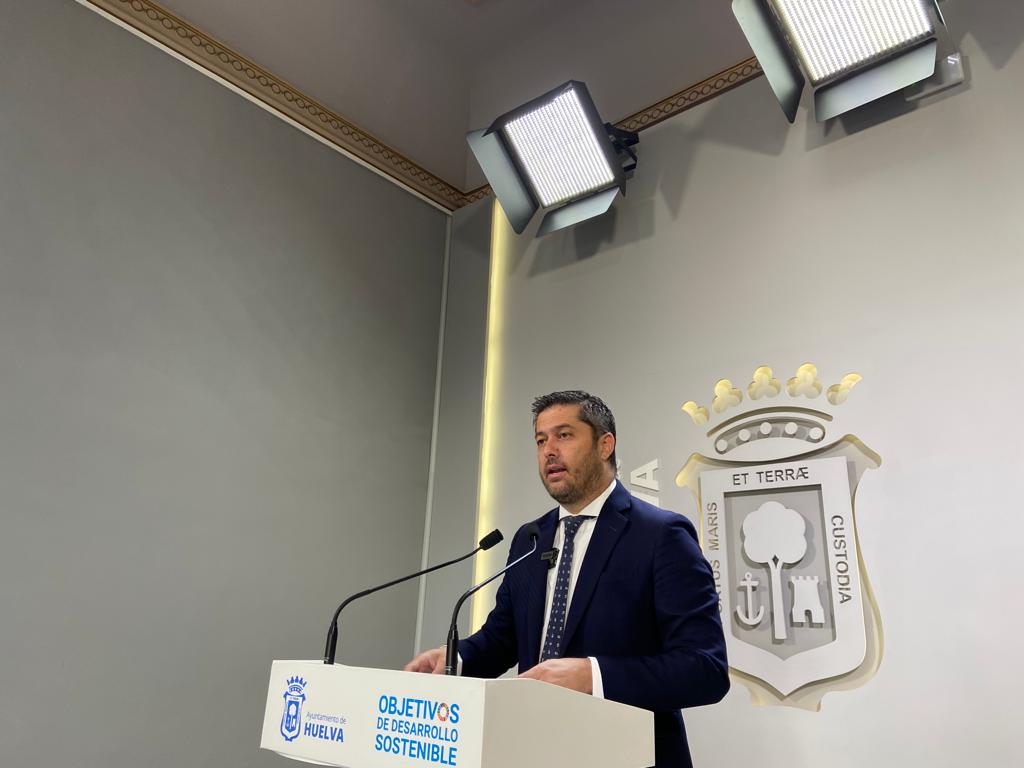 El PSOE advierte que el préstamo de 12 millones de euros supondrá el aumento de la deuda y una subida de los impuestos