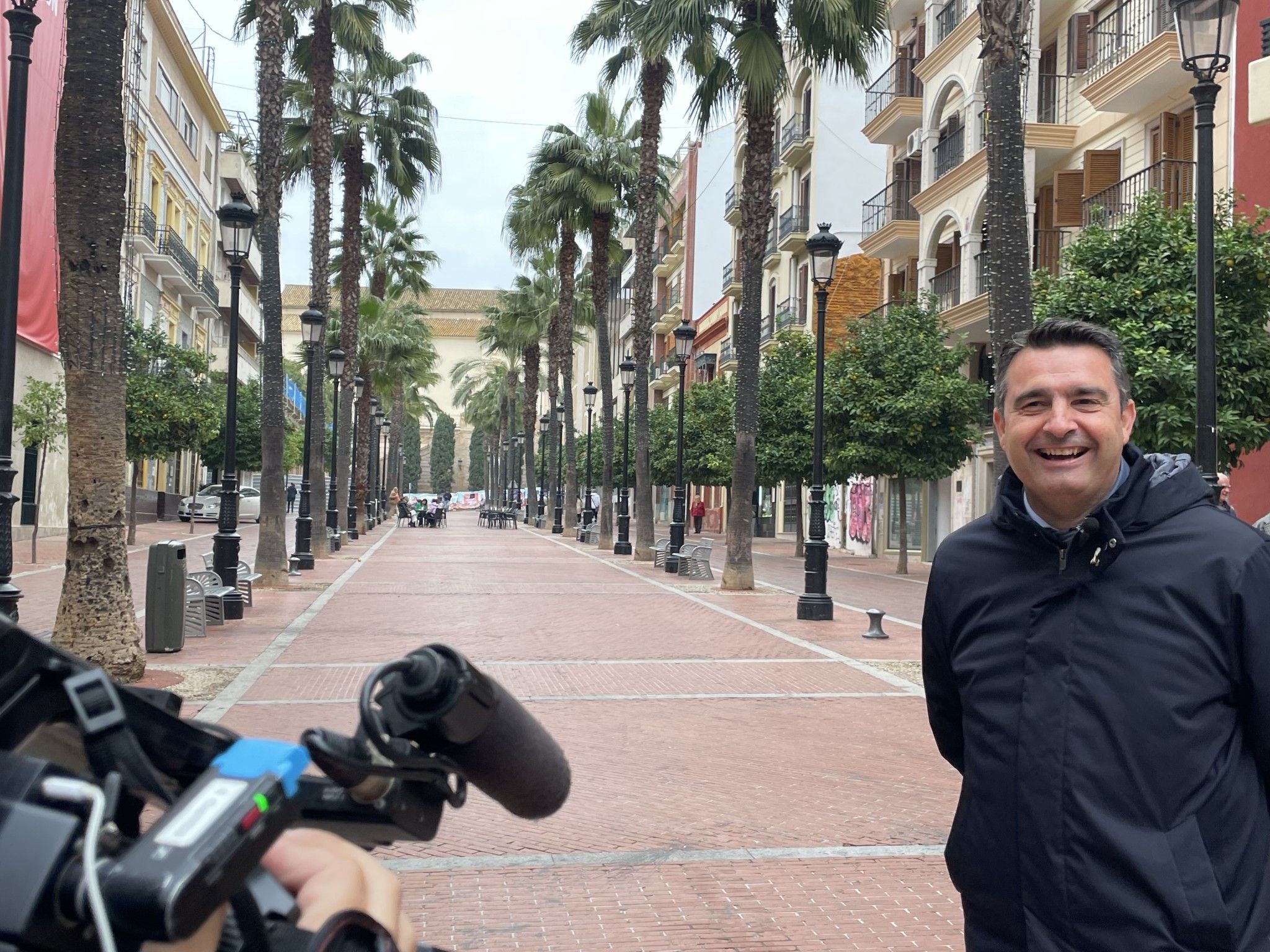 El PSOE denuncia que la tramitación de la dependencia supere los 618 días, lejos de los 90 que prometió Moreno Bonilla