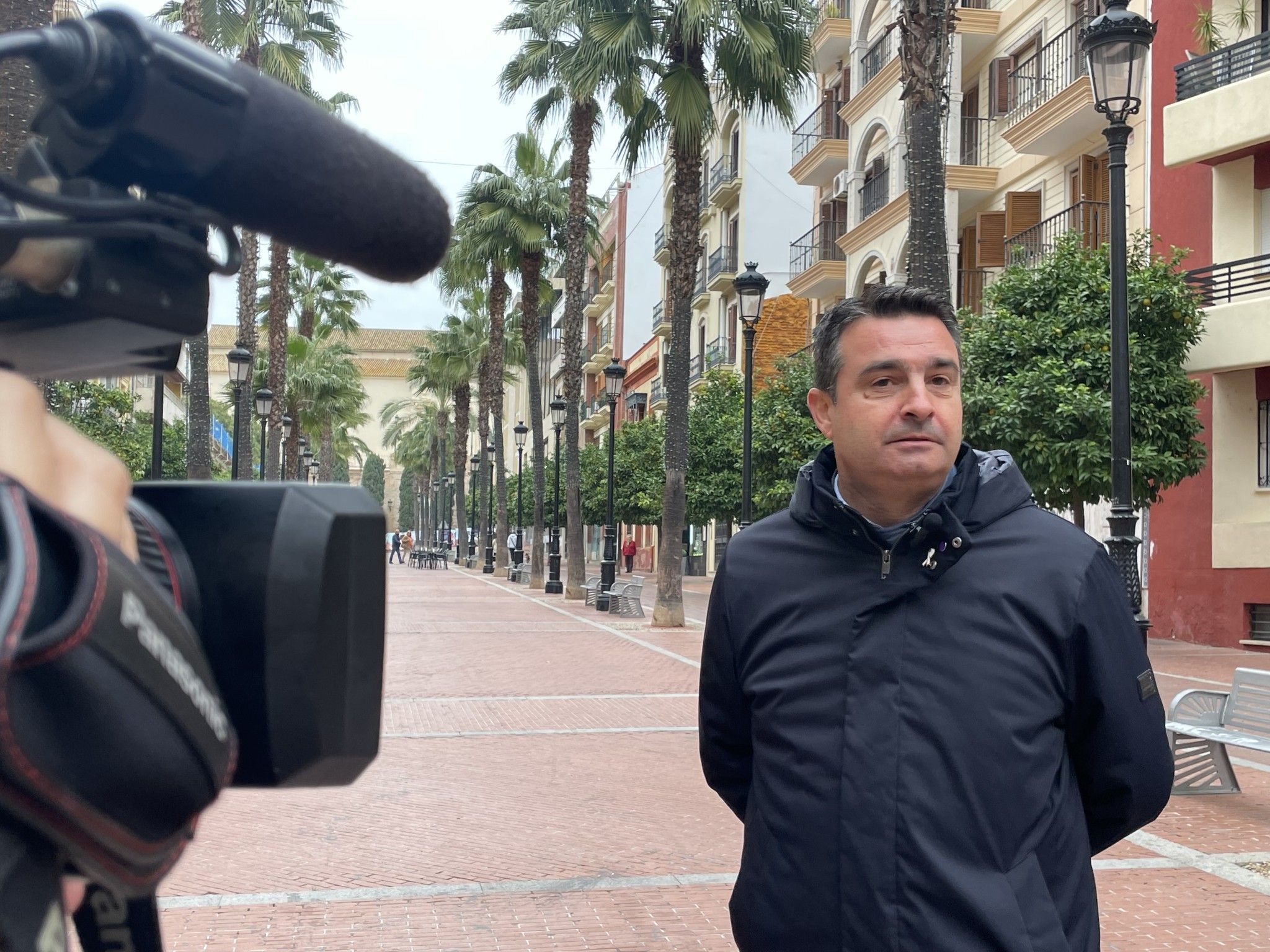 El PSOE pide a Moreno Bonilla compromiso y apoyo a las familias en situación de pobreza, teniendo Andalucía el índice más alto de España
