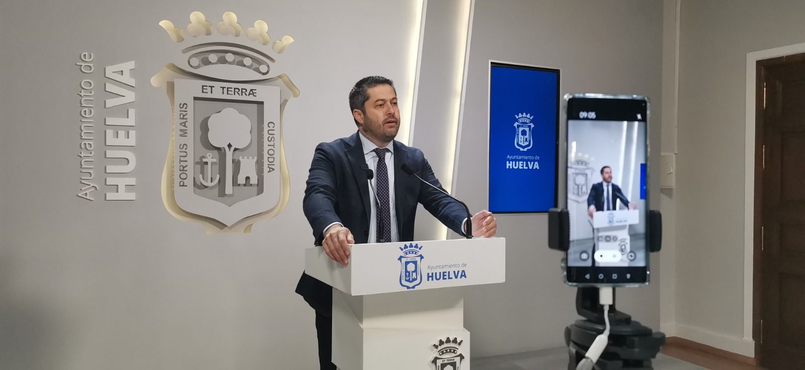 El PSOE revela que Pilar Miranda aprobará este miércoles “la mayor subida de impuestos de la última década” en Huelva
