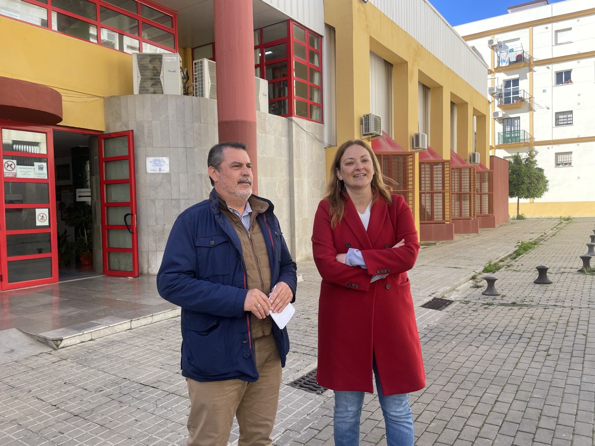 El PSOE elogia la labor de los Centros de Adultos y pide a la Junta que “no destruya este servicio ni aparte al profesorado de Primaria”