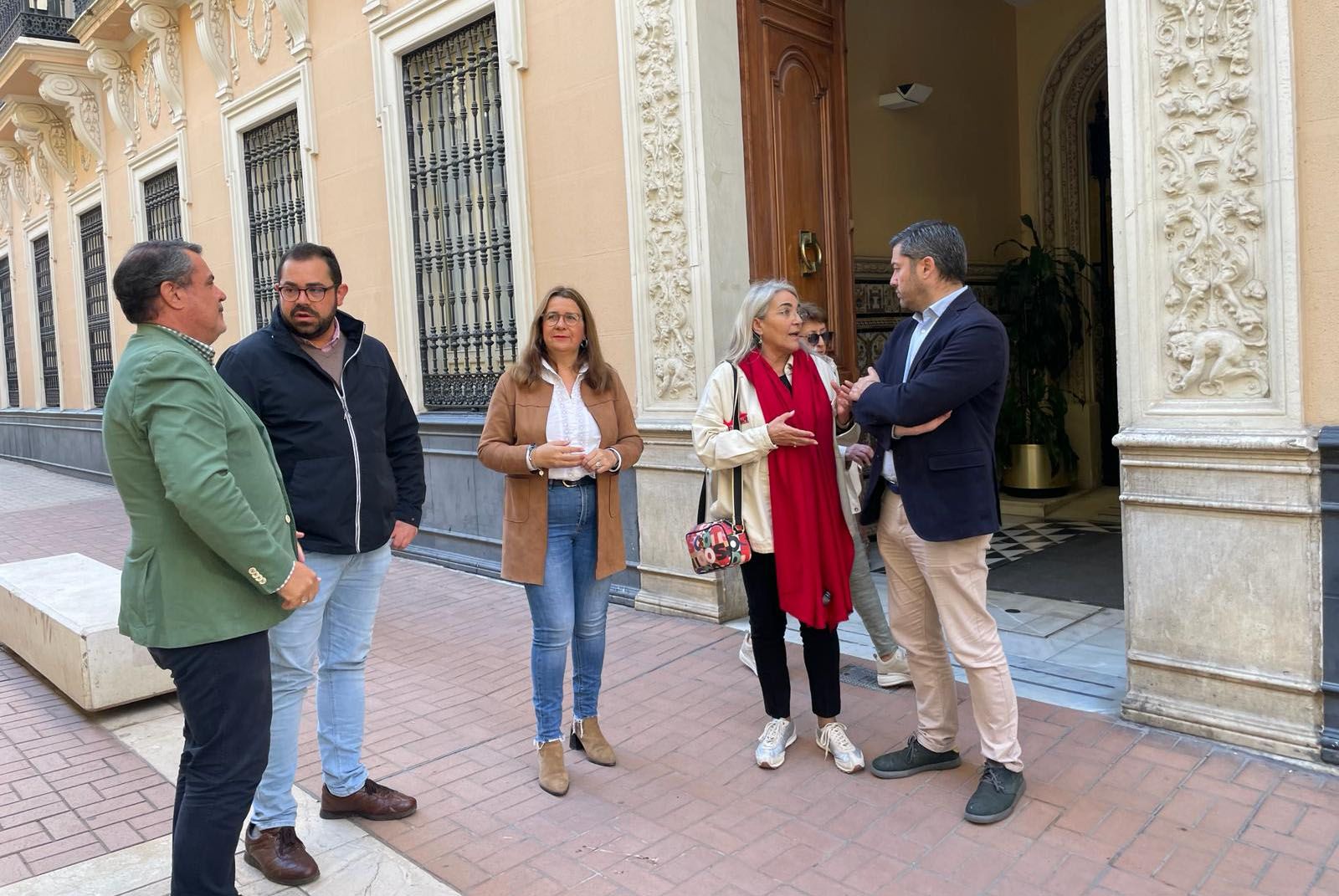 Tirador destaca la aprobación de una iniciativa del PSOE-A para ampliar las prestaciones a mayores y pide a Moreno Bonilla que cumpla