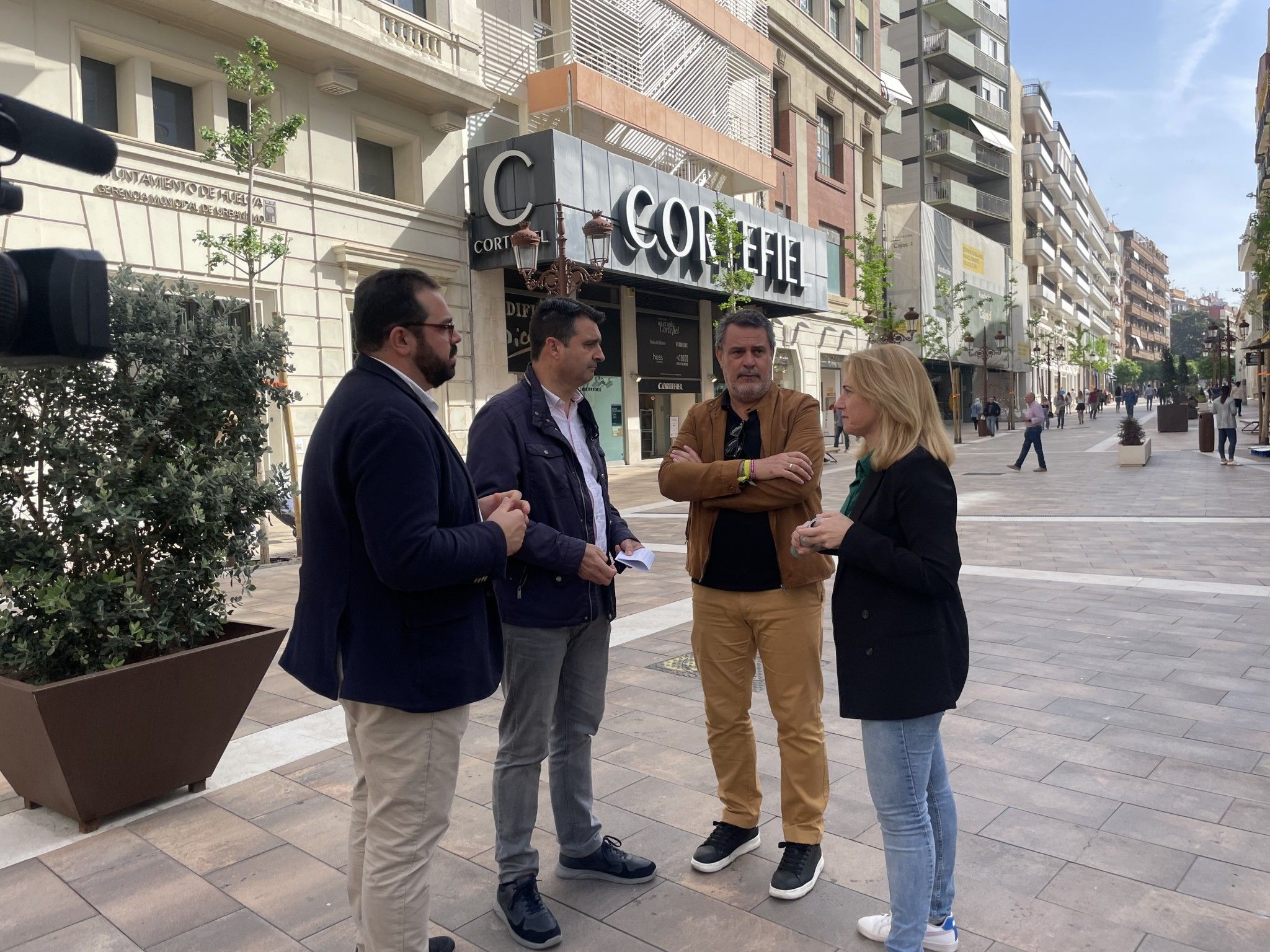 Amaro Huelva destaca «el impulso» del Gobierno para que los jóvenes puedan acceder a su primera vivienda