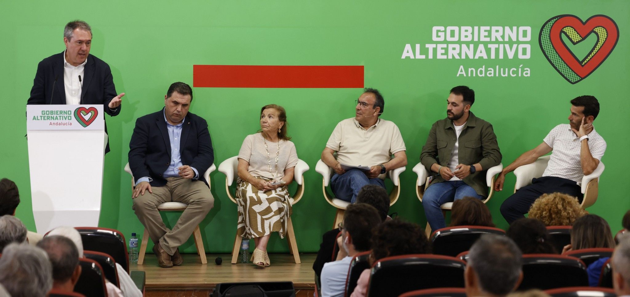 Juan Espadas reclama a Moreno Bonilla más recursos para la FP pública y califica de “gran error” apostar sólo por la privada