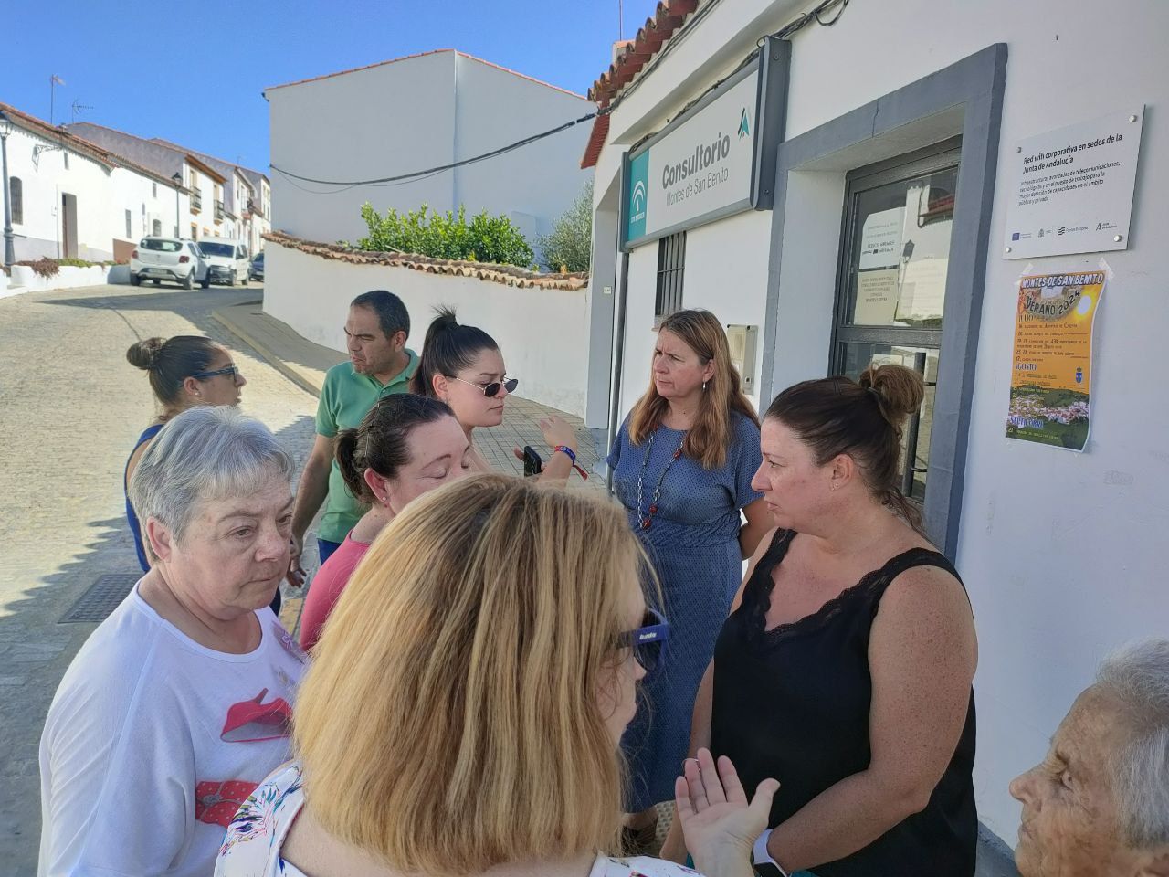 El PSOE denuncia el abandono sanitario que sufren las personas de Montes de San Benito que solo tienen Atención Primaria dos días a la semana