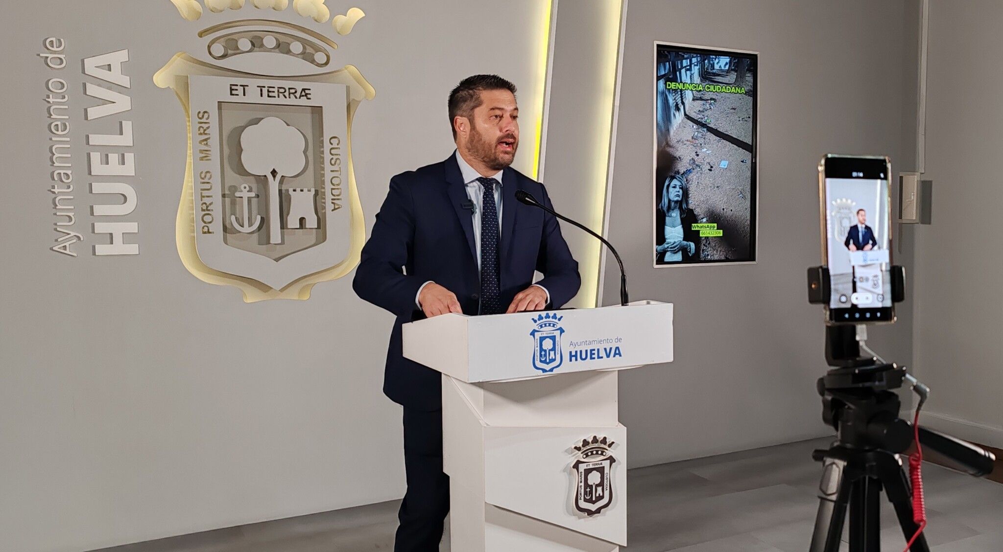 El PSOE asegura que la suciedad en Huelva “es una emergencia local” y le exige a Pilar Miranda que solucione el problema de inmediato