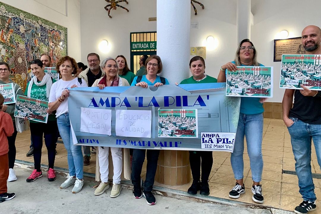 PSOE de Cartaya apoya las manifestaciones de la Ampa La Pila exigiendo al alcalde y a la Junta la bajada de la ratio y una educación de calidad