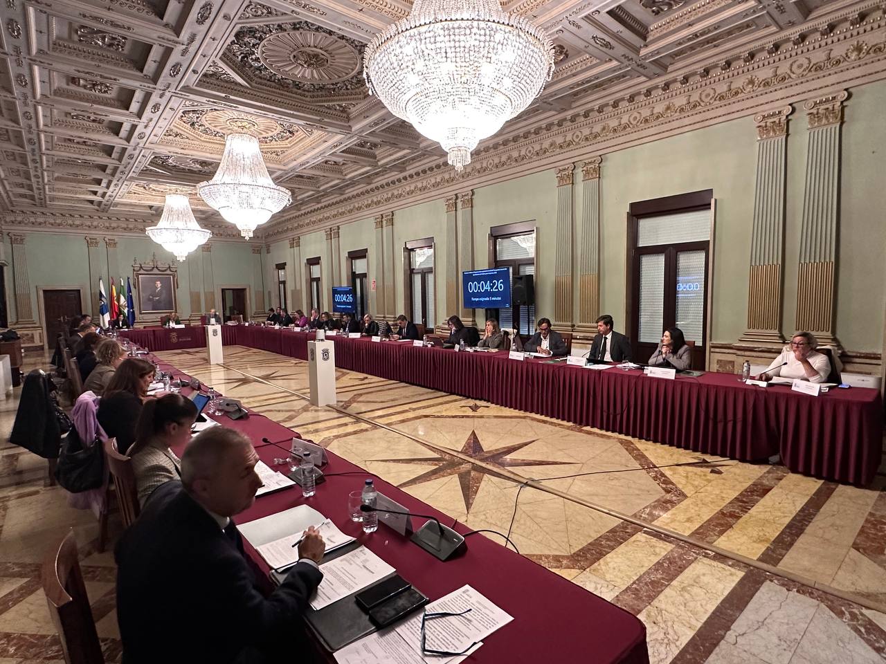El PP rechaza licitar con urgencia las obras de rehabilitación de las viviendas de Pérez Cubillas y La Navidad