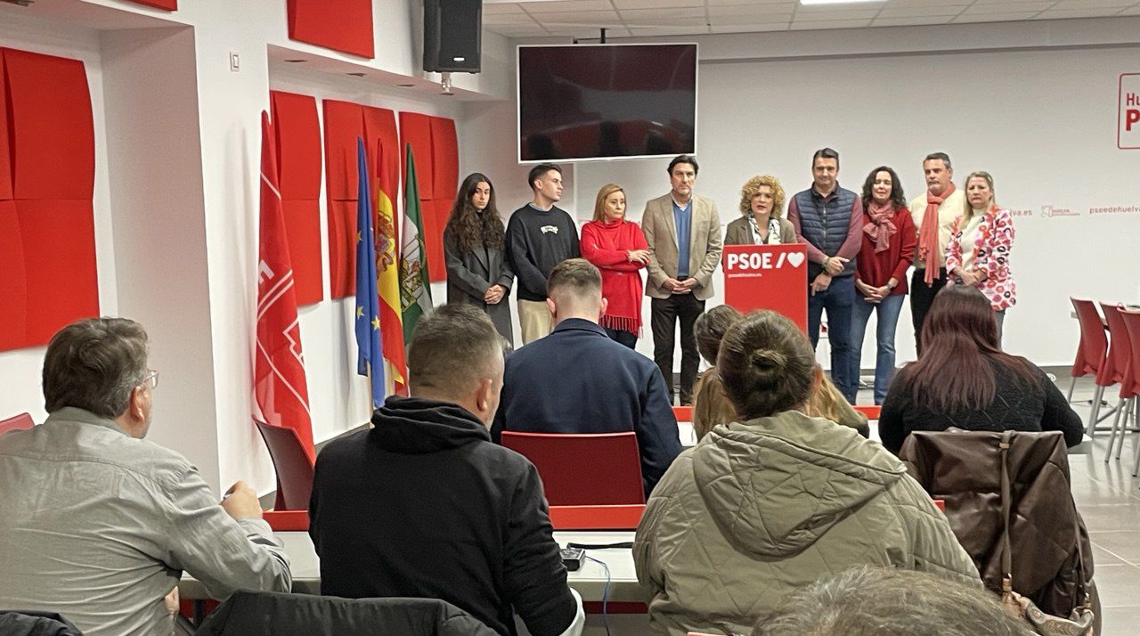 El PSOE lamenta el «caos» de la Junta con los servicios públicos y pide a la ciudadanía «plantar cara a Moreno Bonilla»