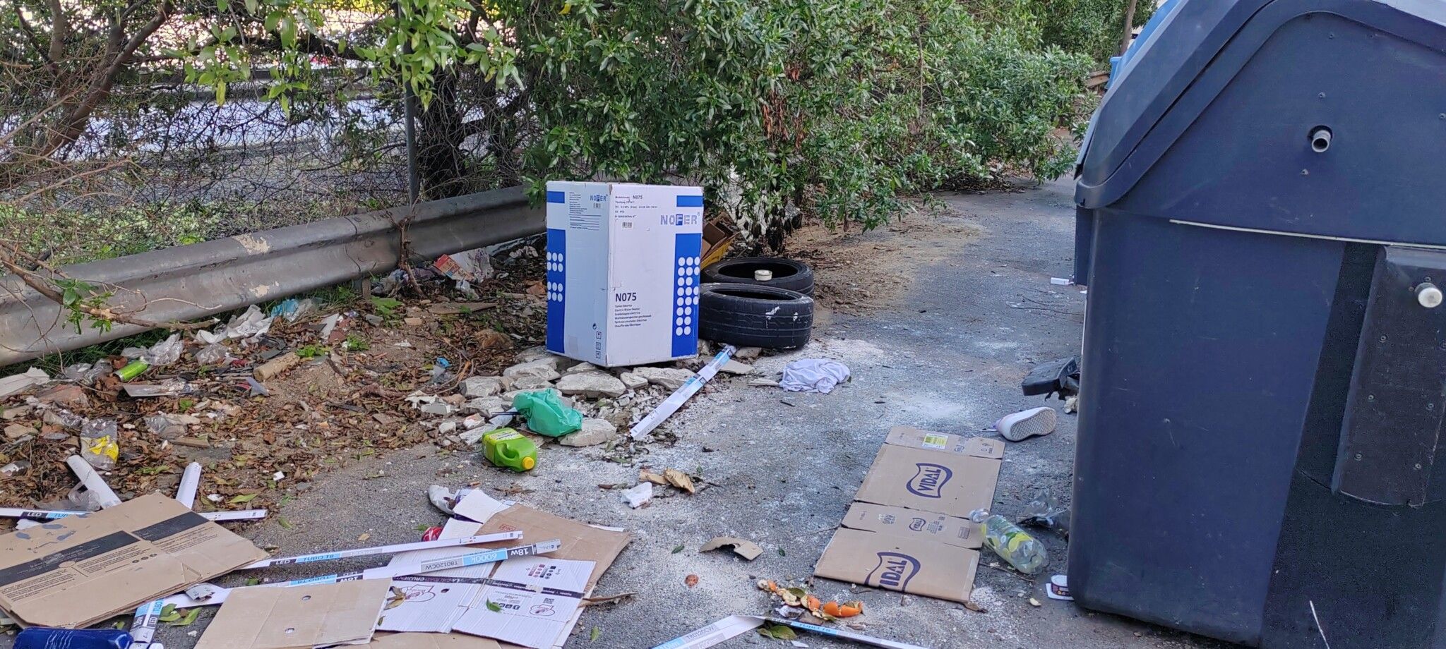 Una plaga de ratas invade La Orden como consecuencia de la acumulación de suciedad y basura