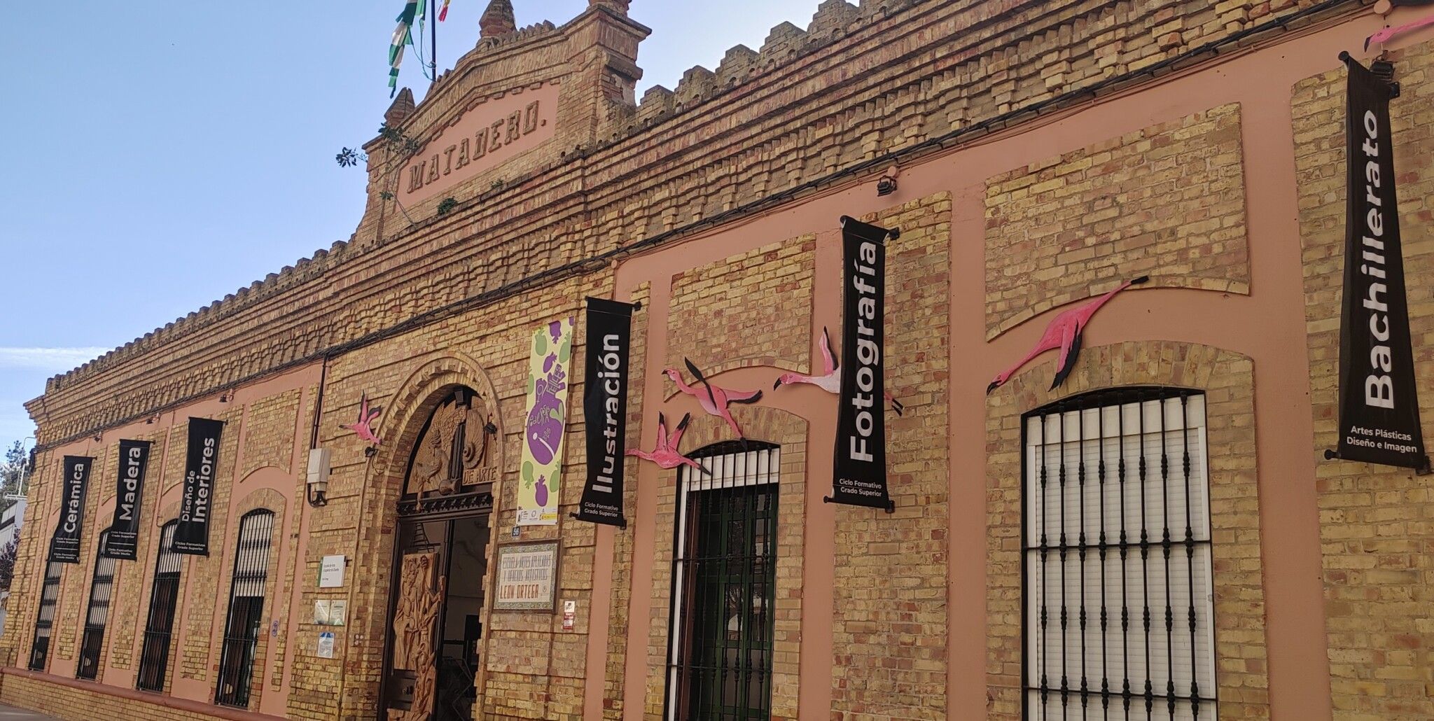 El PSOE le pide a la Junta que acometa de una vez la ampliación de la Escuela León Ortega tras más de dos años de retraso