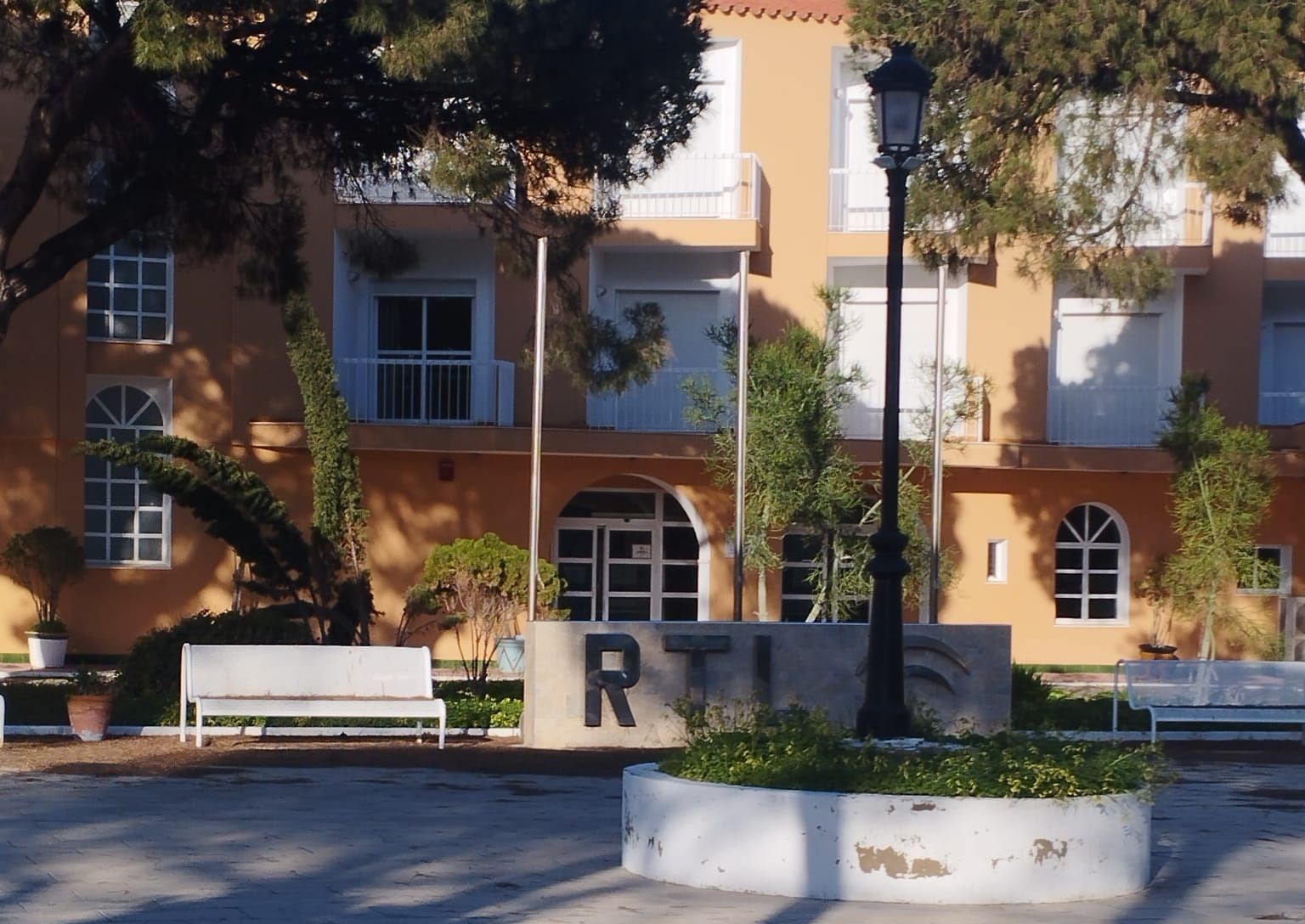 El PSOE de Punta Umbría alerta que Cansino no registra la venta de la residencia de Tiempo Libre como Patrimonio Municipal del Suelo para “hacer negocio”