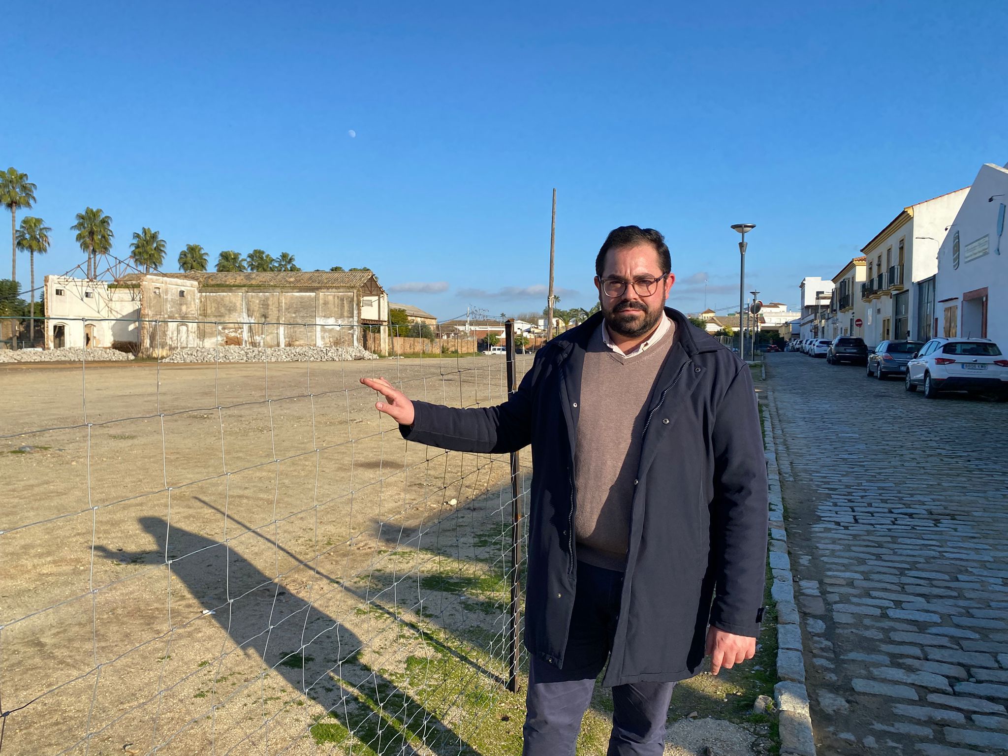 El PSOE de La Palma del Condado exige soluciones urgentes a la falta de aparcamientos en el municipio