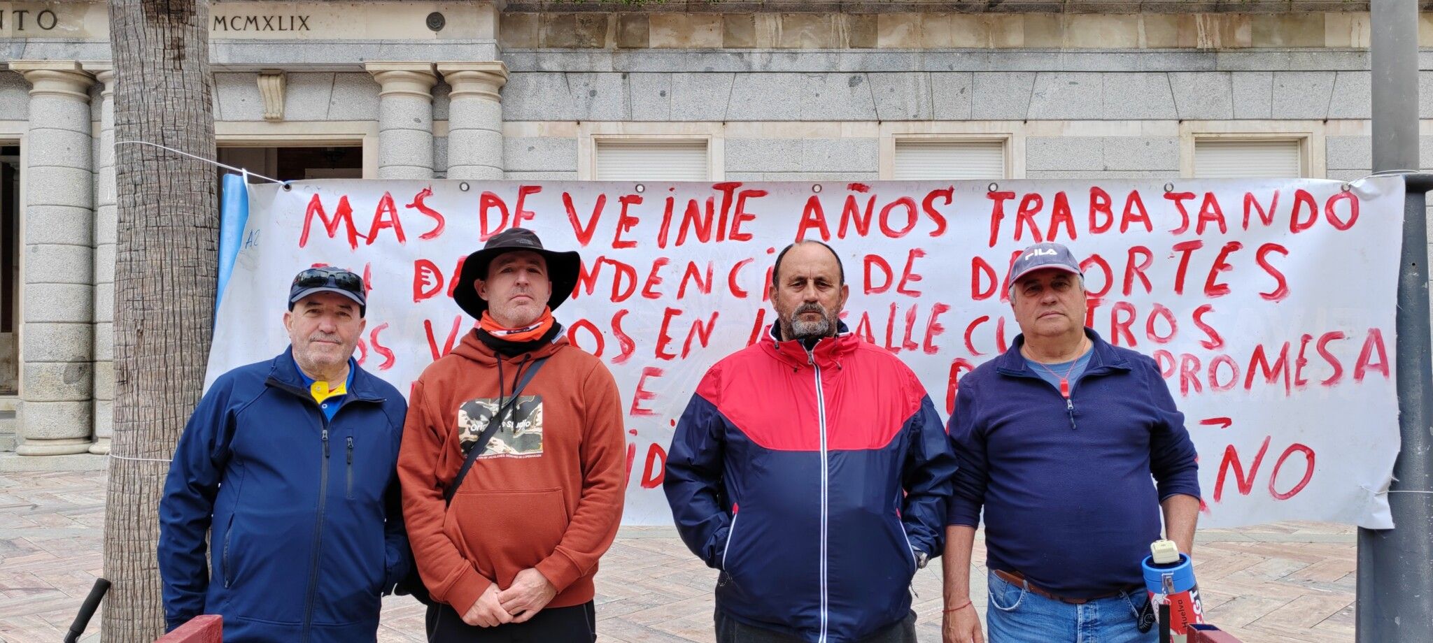 El Grupo Socialista exige una solución para los trabajadores del Palacio de los Deportes Carolina Marín que perdieron su empleo tras más de 20 años de servicio