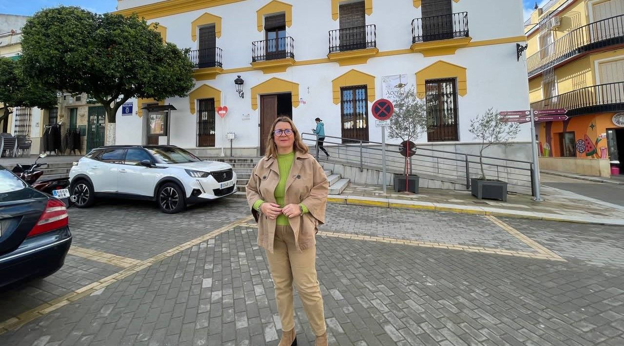El PSOE de Beas denuncia el abandono del transporte público de viajeros en el municipio