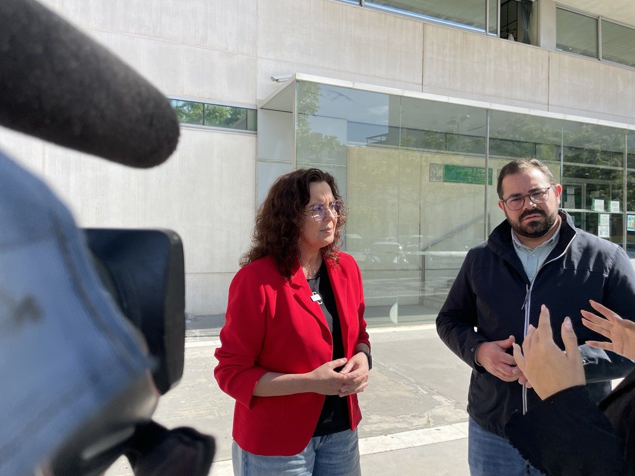 Susana Rivas denuncia la privatización de los comedores escolares en Andalucía por parte del Gobierno de Moreno Bonilla