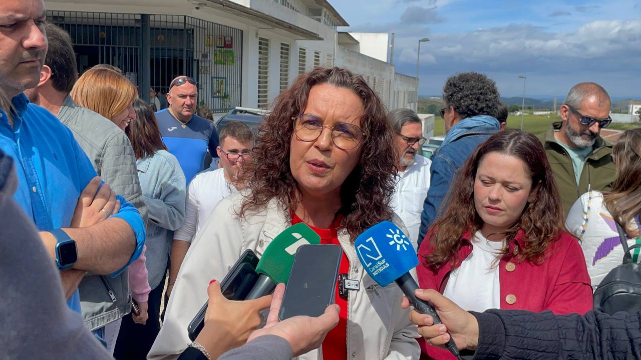 Susana Rivas: “Moreno Bonilla declara la guerra a la universidad pública, ataca a la Universidad de Huelva y convierte la ley en un regalo al negocio privado”