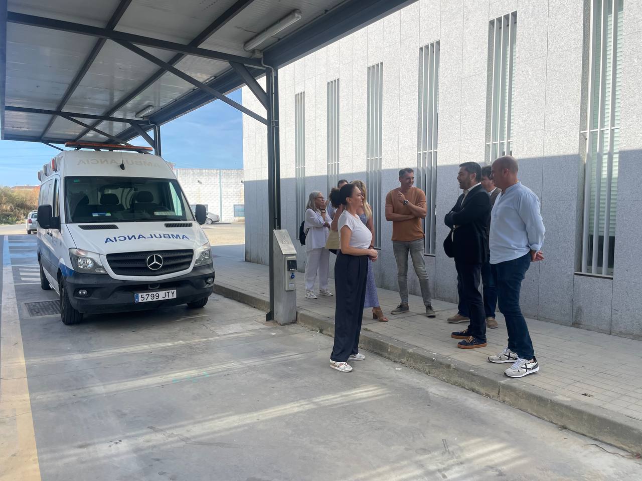 Lourdes Martín: “Moreno Bonilla condena a Gibraleón a una sanidad de riesgo, sin segundo equipo de urgencias y con el centro de salud al borde del colapso”