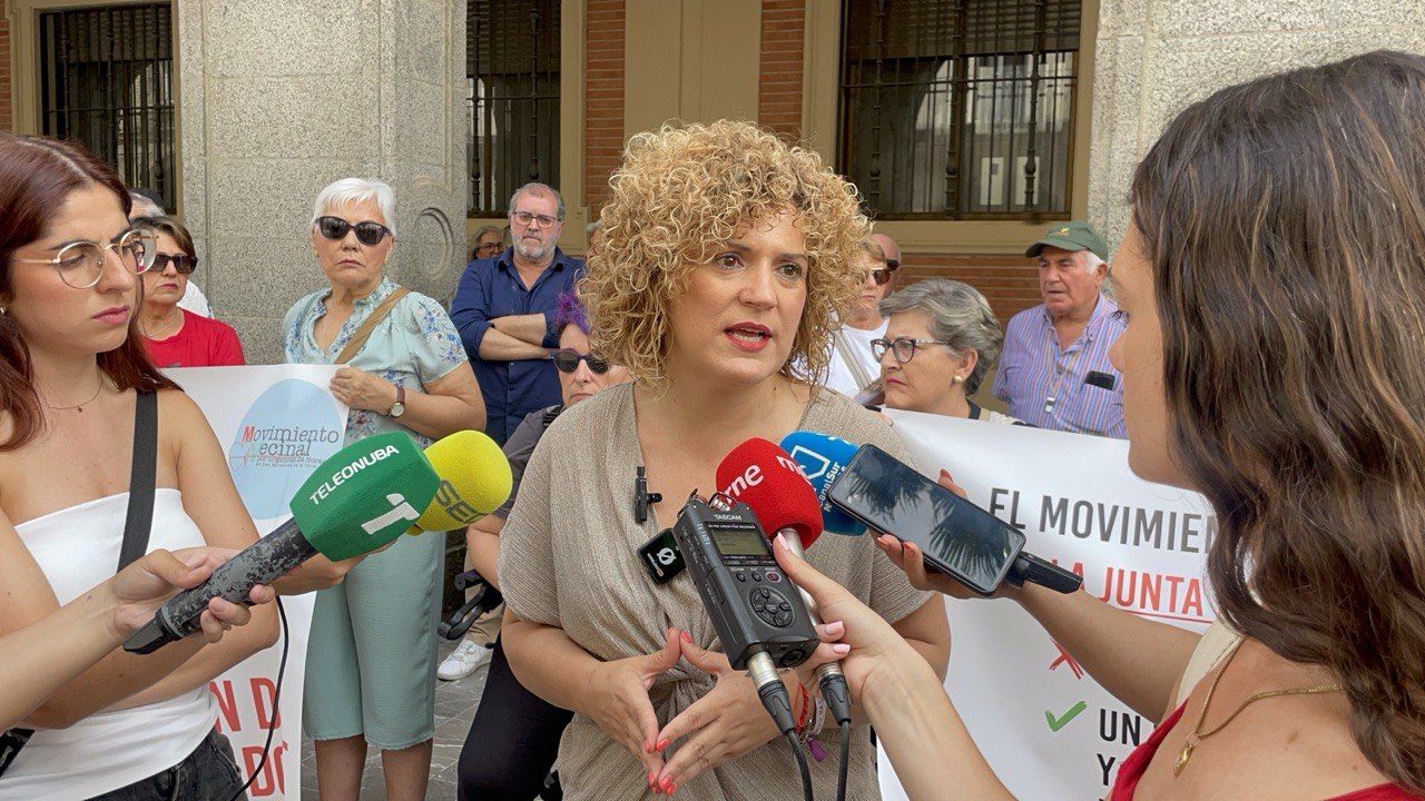 Limón lamenta la «doble vara de medir del PP» porque «el PSOE actúa» contra la corrupción «y el PP la permite»