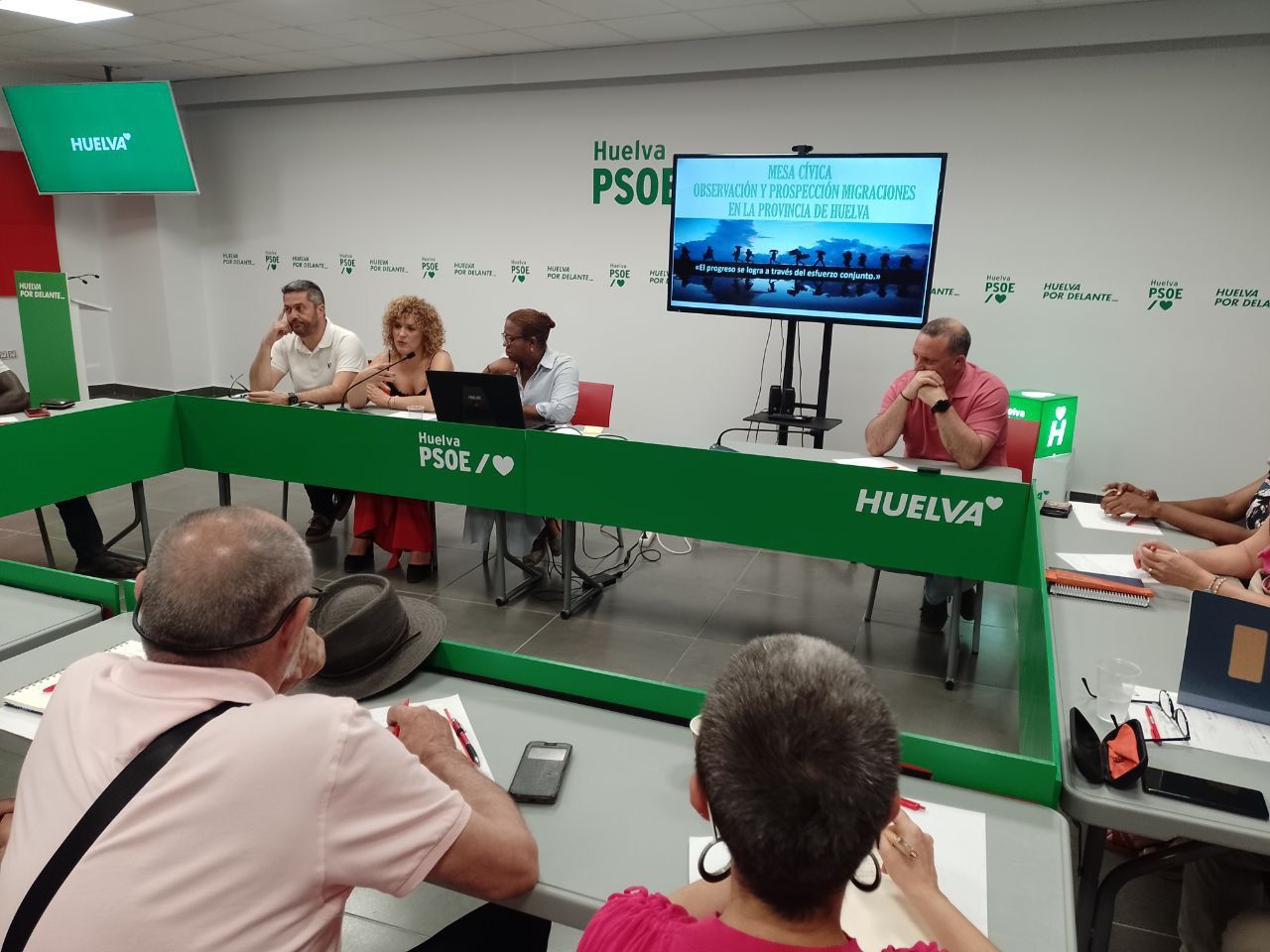 El PSOE de Huelva pone en marcha una mesa cívica de observación y prospección de las migraciones en la provincia