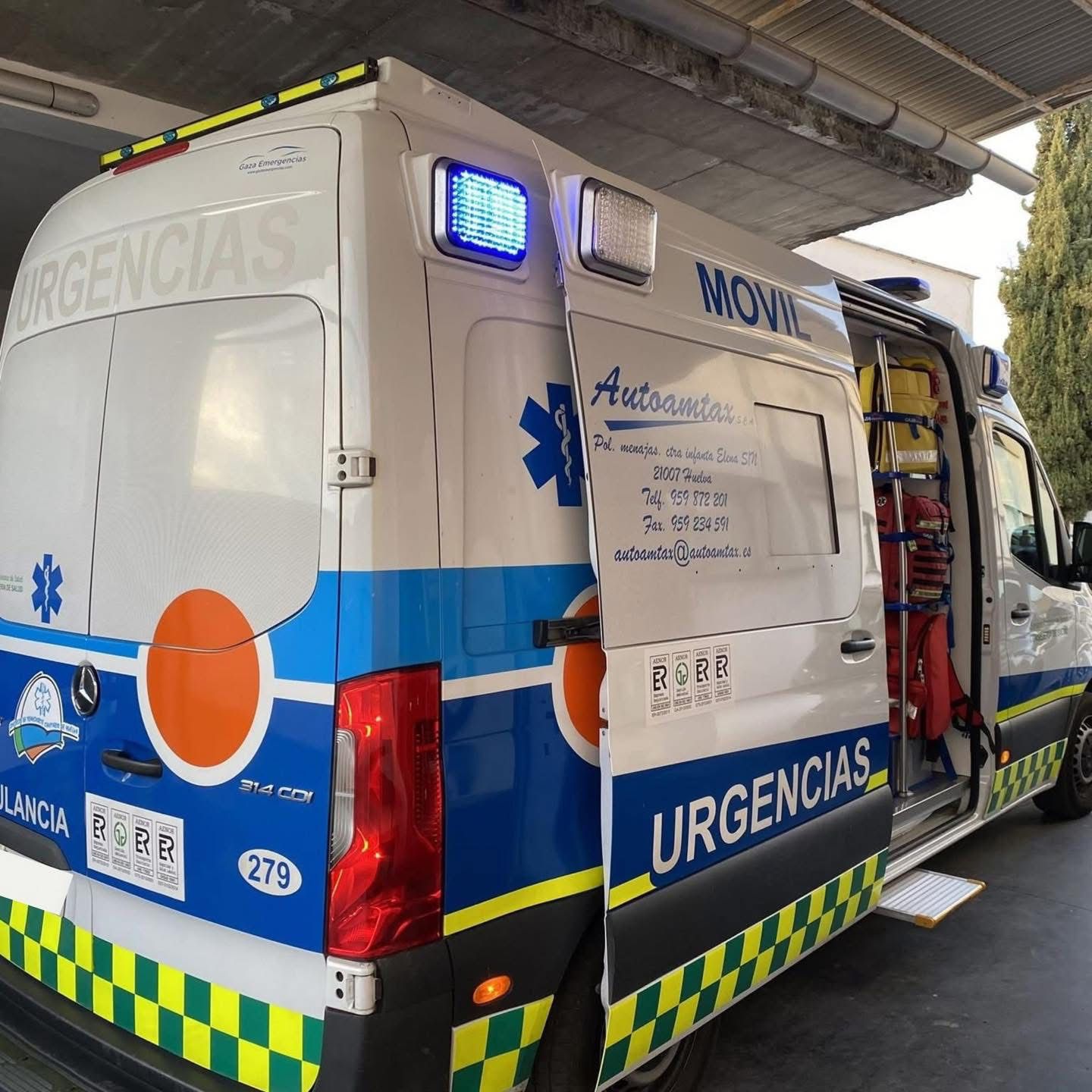 El PSOE de Huelva acusa a Moreno Bonilla de perpetrar un “atraco a la sanidad pública” al entregar el transporte sanitario a un fondo de inversión y expulsar a la cooperativa onubense