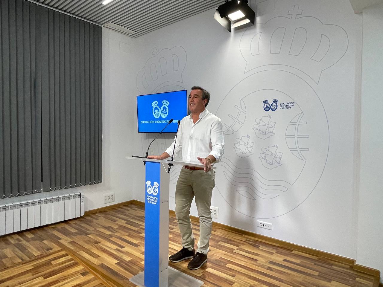Rubén Rodríguez: «Cinco años después, el Plan de Bioclimatización de la Junta es humo. Los colegios siguen siendo hornos»