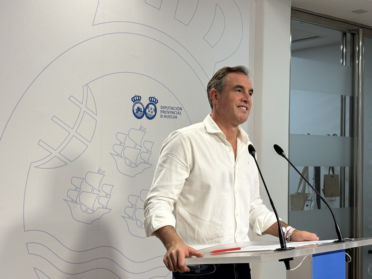 El PSOE en Diputación exige a la Junta la construcción urgente de los chares de Aracena y Bollullos y la apertura inmediata del de Lepe