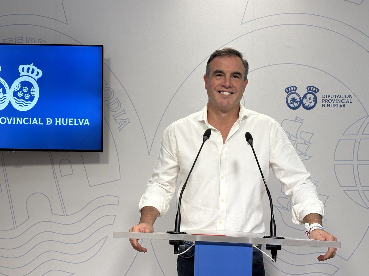 PSOE en Diputación pide el apoyo a la educación pública y al programa de ayudas a los ayuntamientos para viviendas