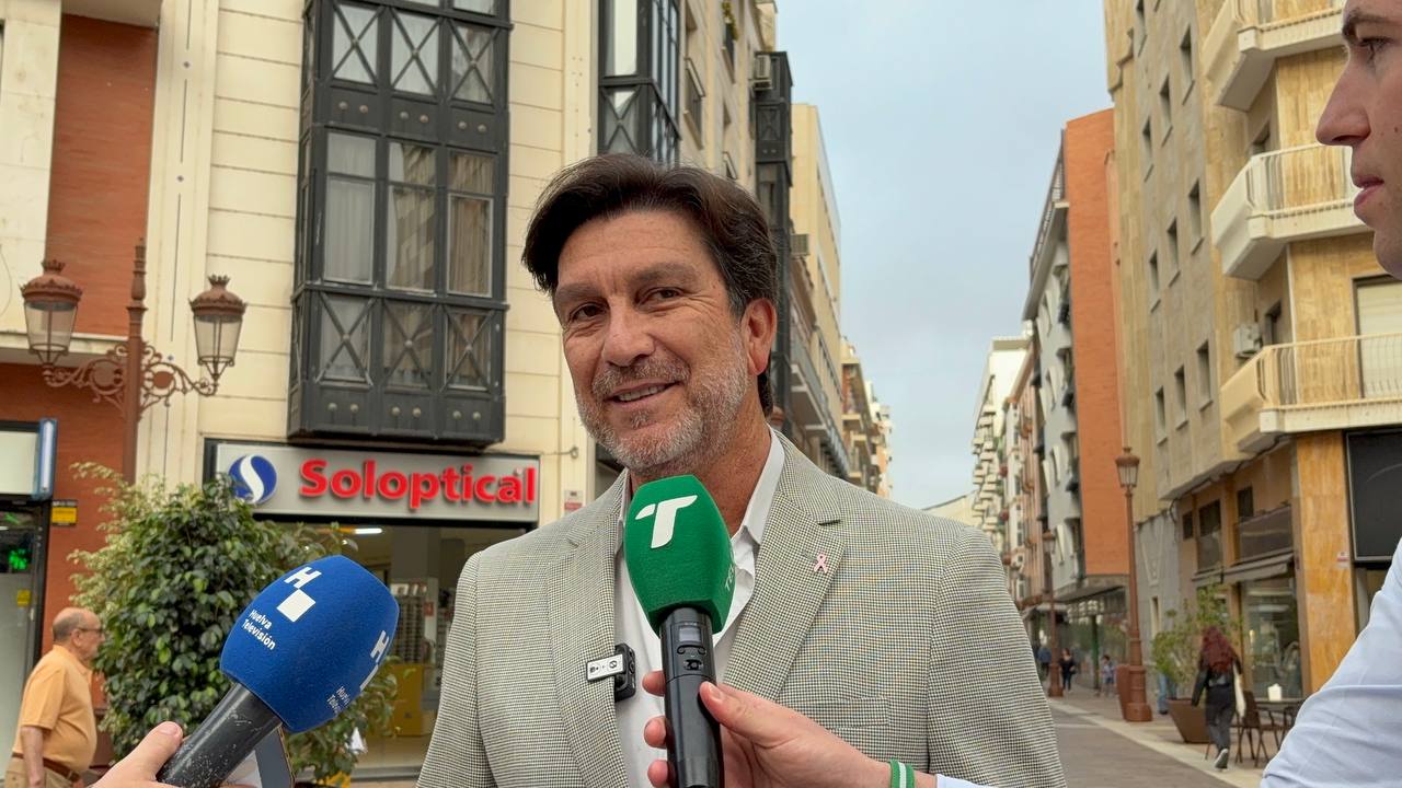 Gaviño acusa a Manuel Andrés González de “mentir para tapar 21 años de incumplimientos del PP” con el acceso al hospital de la Costa