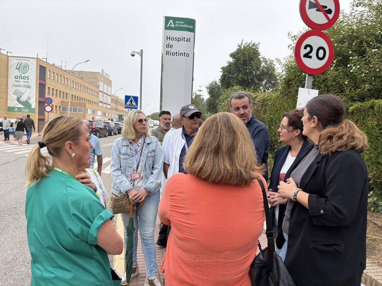 El PSOE de Huelva denuncia el colapso sanitario y el abandono del Hospital de Riotinto por parte de Moreno Bonilla