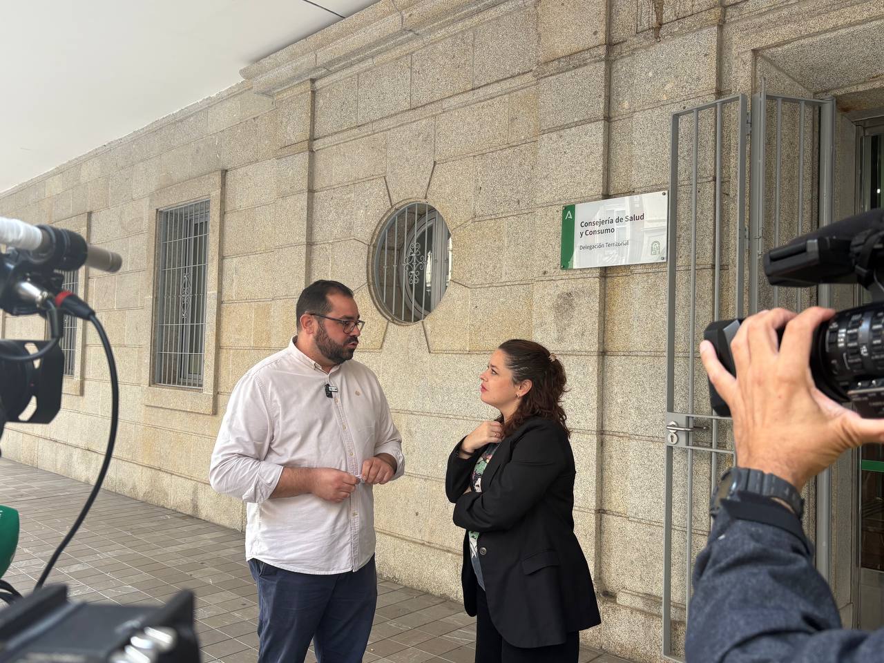 PSOE acusa a Moreno Bonilla de “esconderse” ante la crisis sanitaria y llama a la movilización por la sanidad pública este martes en Huelva
