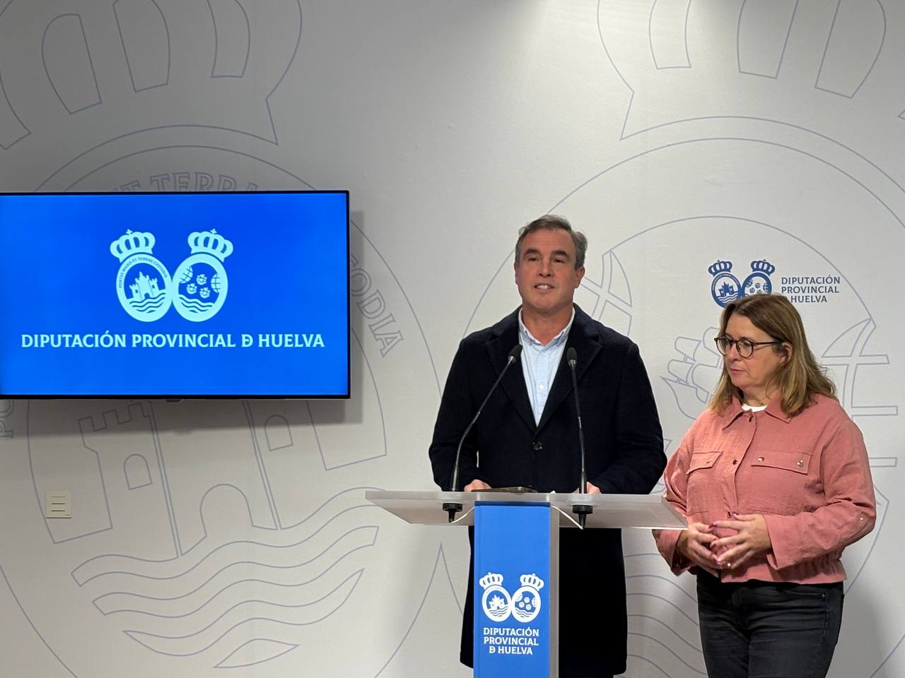 El PSOE resalta que el PP abandona a los pueblos, pese a recibir la mayor transferencia de fondos del Estado en los presupuestos de la Diputación