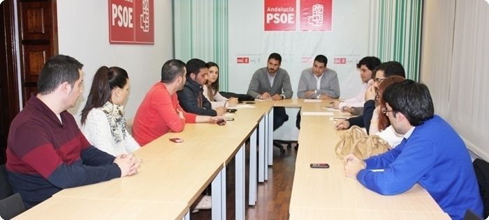 Juventudes Socialistas asegura que el PP está obsesinado en castigar a los jóvenes con sus políticas agresivas