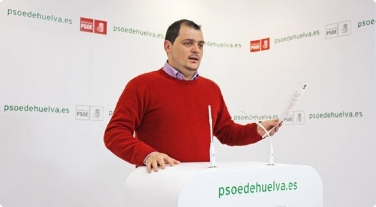 PSOE reta al alcalde del PP a ir juntos a Madrid para exigirle a Rajoy que le pague la deuda a Andalucía y poder construir el nuevo centro de salud