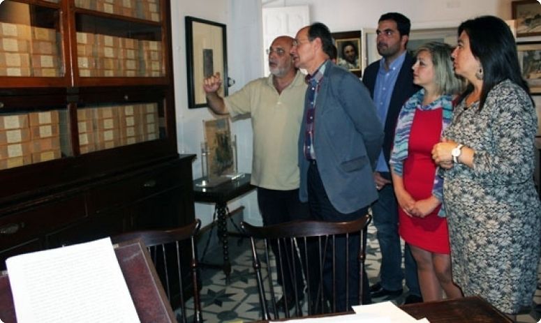 PSOE-A propone a la Junta y al Gobierno central que se sumen a la conmemoración del centenario Platero y yo