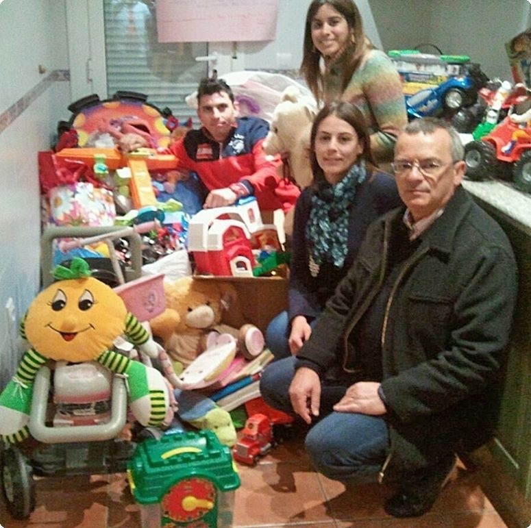 PSOE pone en marcha por segundo año una campaña solidaria de recogida de juguetes y material escolar