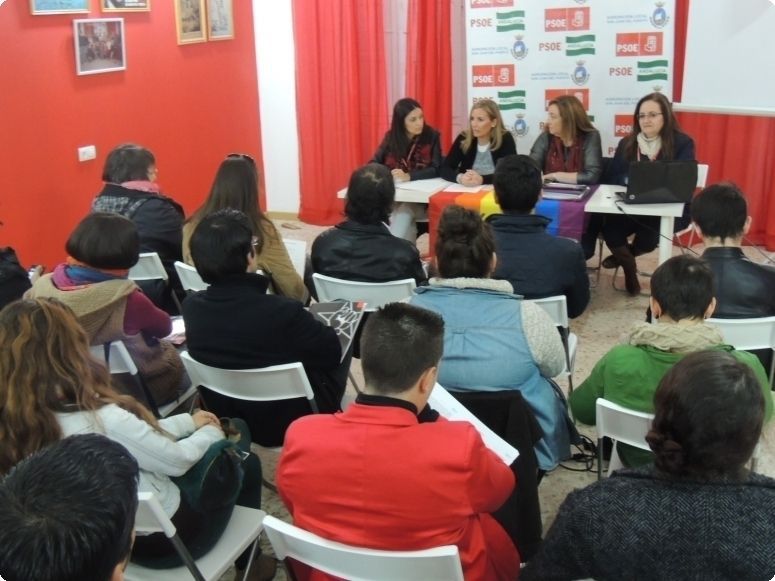 Elena Ruiz garantiza la lucha de los socialistas andaluces por la igualdad del colectivo LGTB