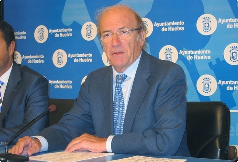 PSOE le pide al alcalde que abra la vía judicial para que el Ayuntamiento de Huelva pague los 150.000 euros de fondos europeos que se apropió