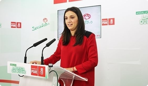 PSOE señala que desde que gobierna el PP hay cerca de 800 onubenses más que han emigrado al extranjero buscando otras oportunidades