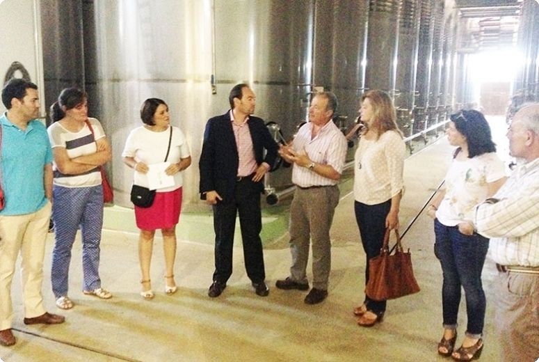 PSOE-A lamenta que el PP-A no apoye el plan de empleo juvenil de la Junta y le insta a que pida a la ministra Báñez otros 200 millones de euros